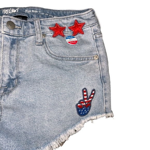 VOTE -USA Mossimo High Rise Denim Shorts with Hamburger Patch July Fourth Size 6 - Picture 3 of 8